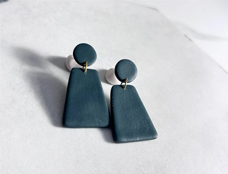 Trapezoid Dangles