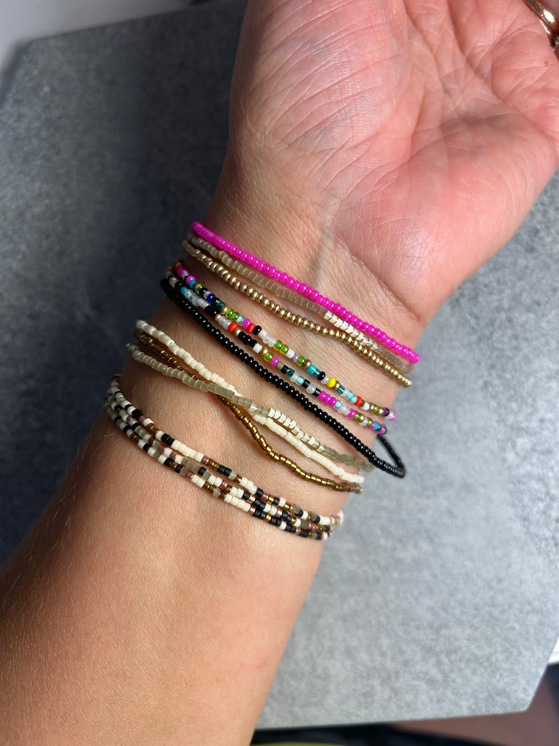 Multi Colored Continuous Wrap Stack